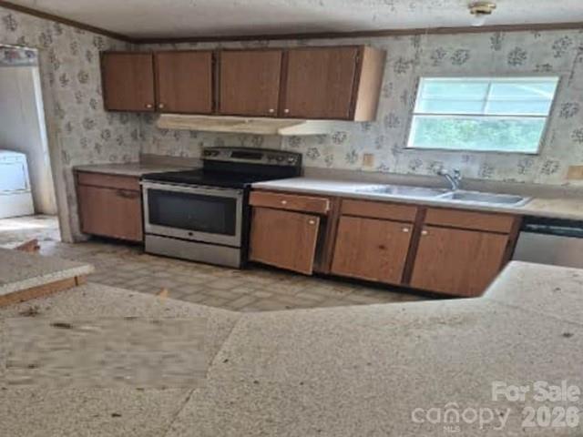 4831 Broken Pine Lane Property Photo 4