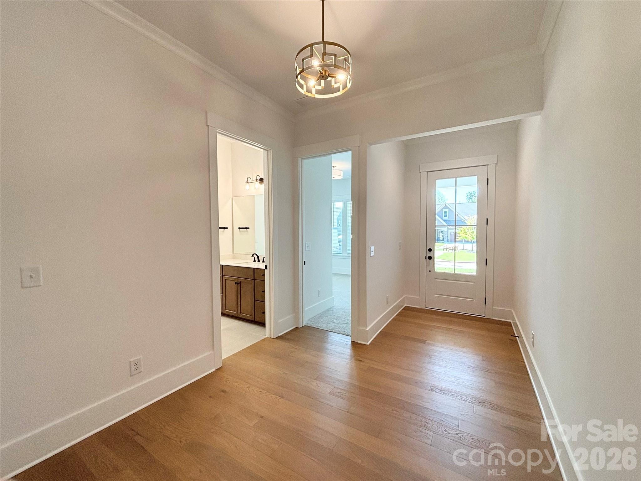 2976 Alveston Drive Property Photo 2
