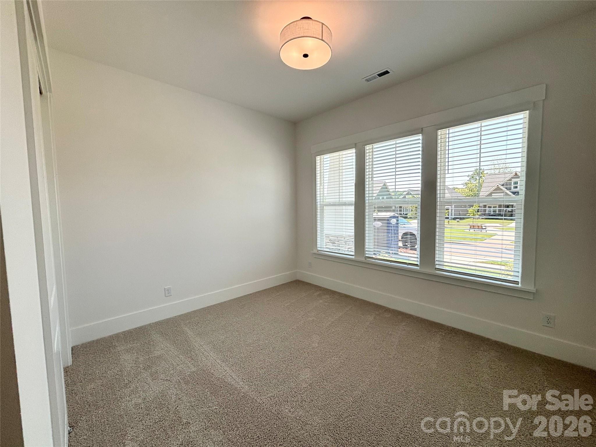2976 Alveston Drive Property Photo 17