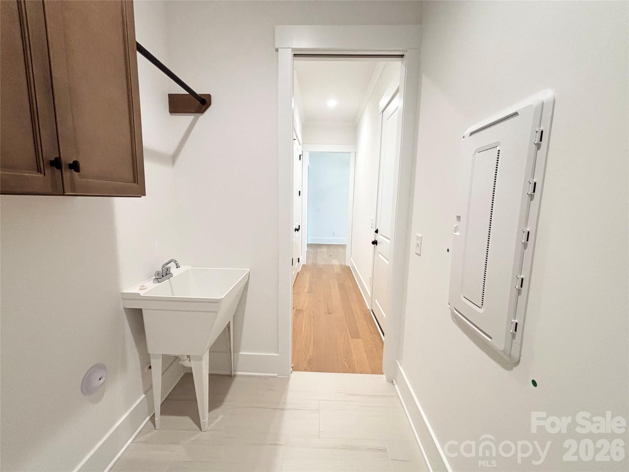 2976 Alveston Drive Property Photo 25