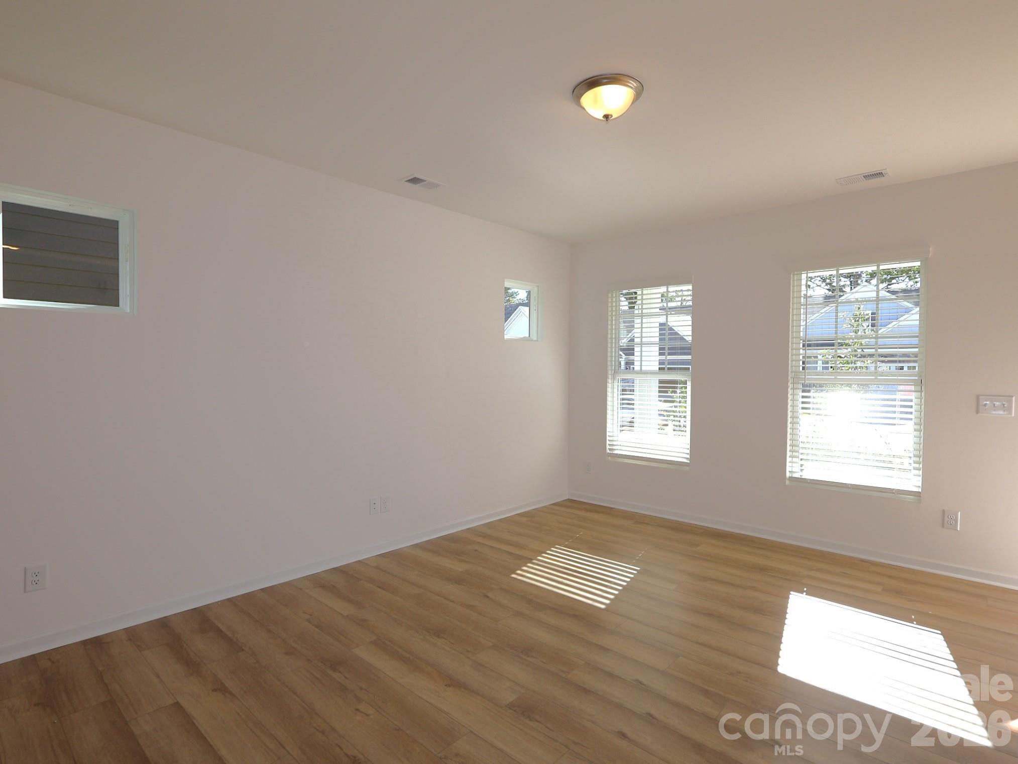 1533 Kate Cecil Way Property Photo 5