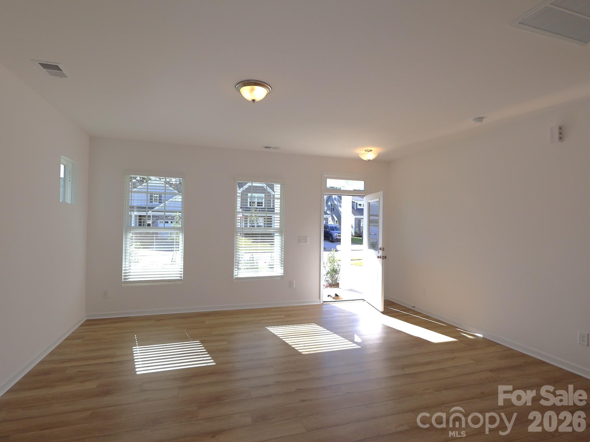 1533 Kate Cecil Way Property Photo 6