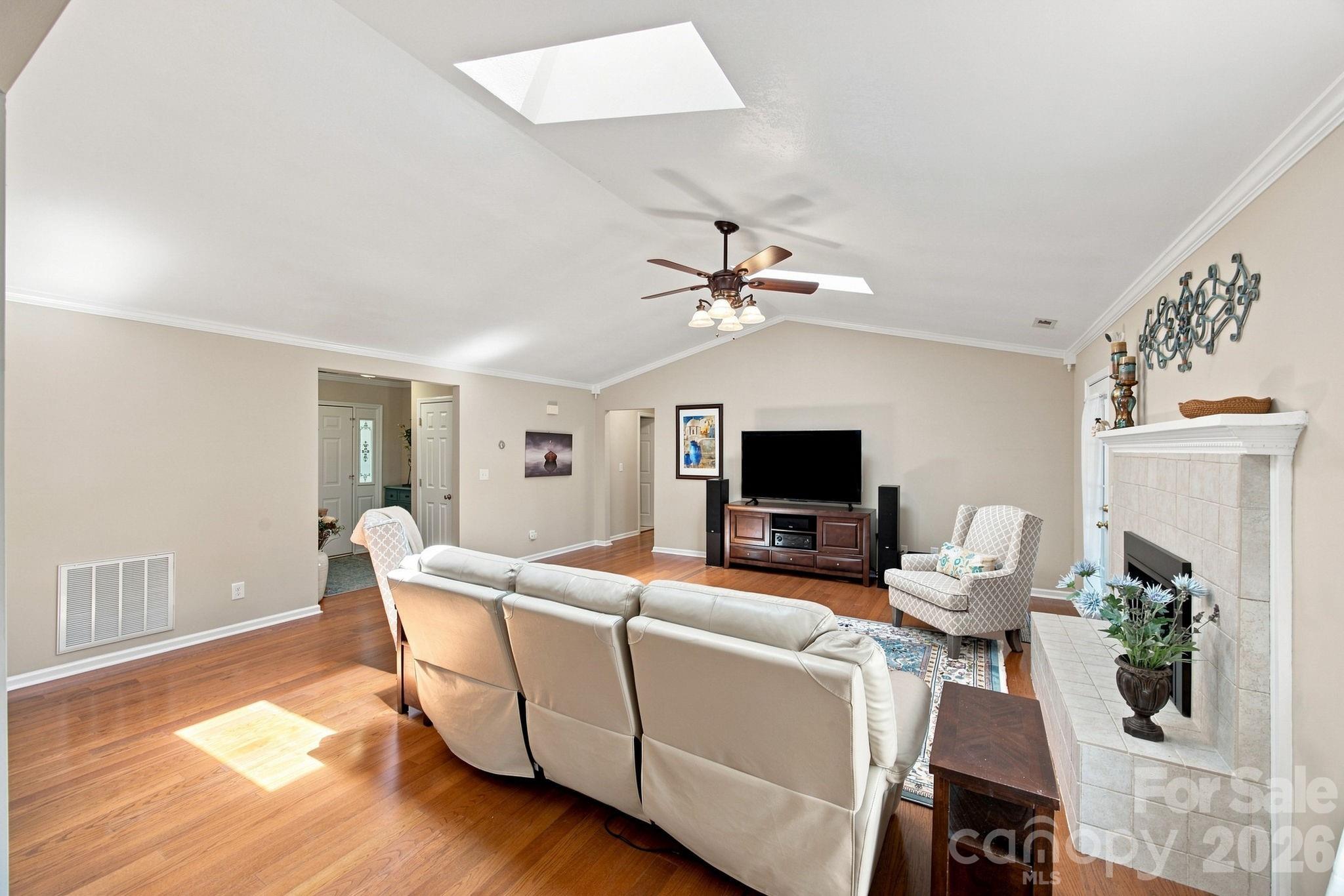 712 Wildwood Drive Property Photo 15