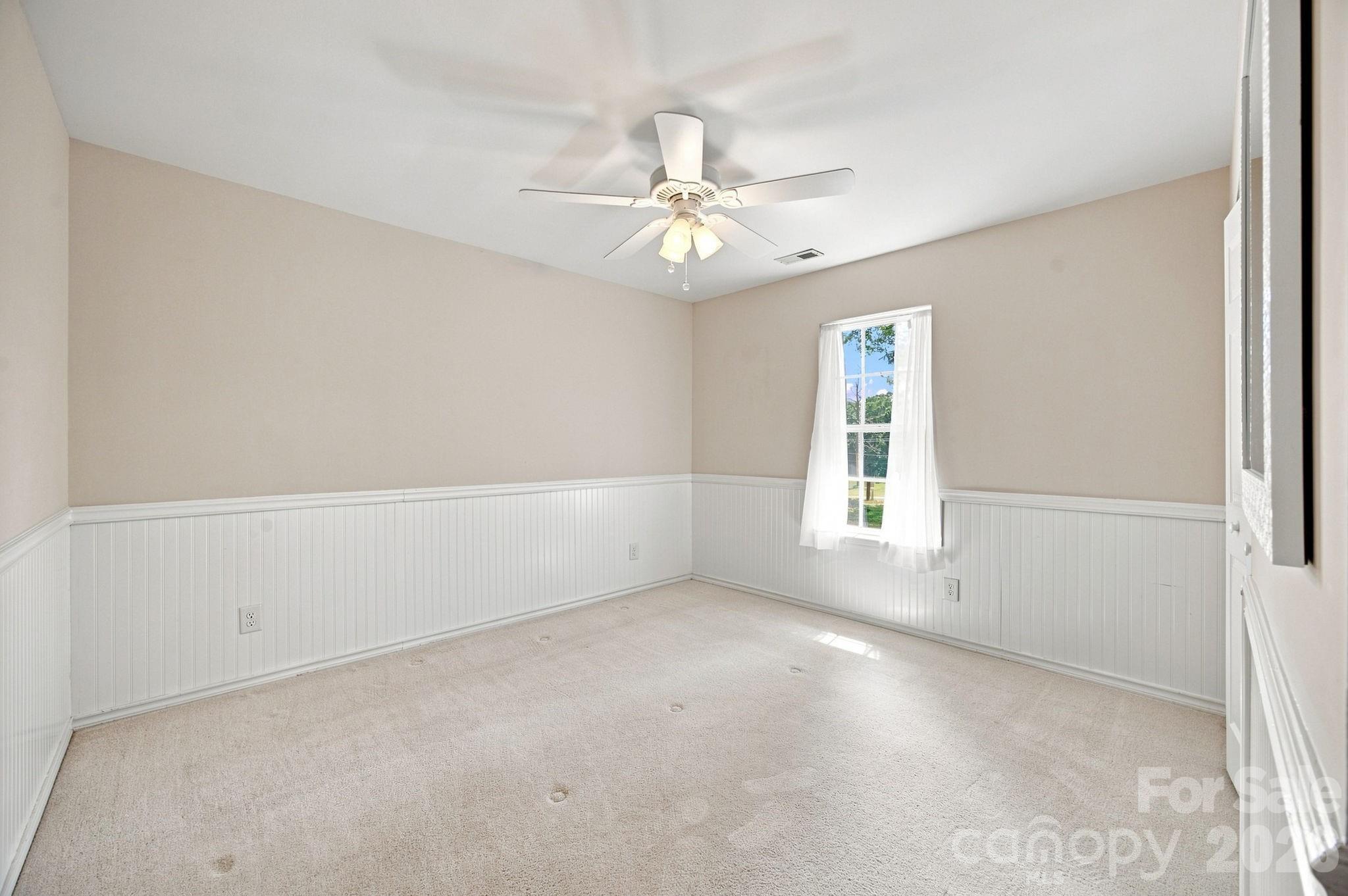 712 Wildwood Drive Property Photo 24