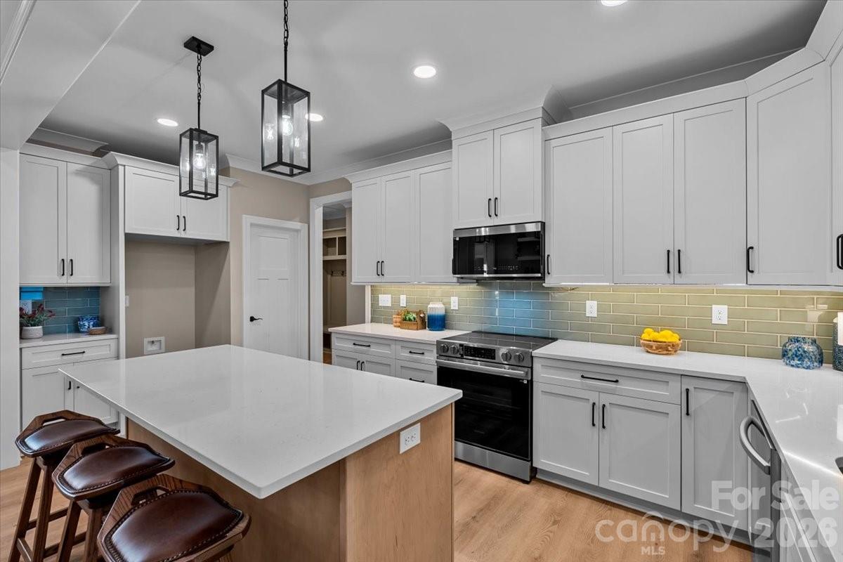 144 Greenhill Road Property Photo 13