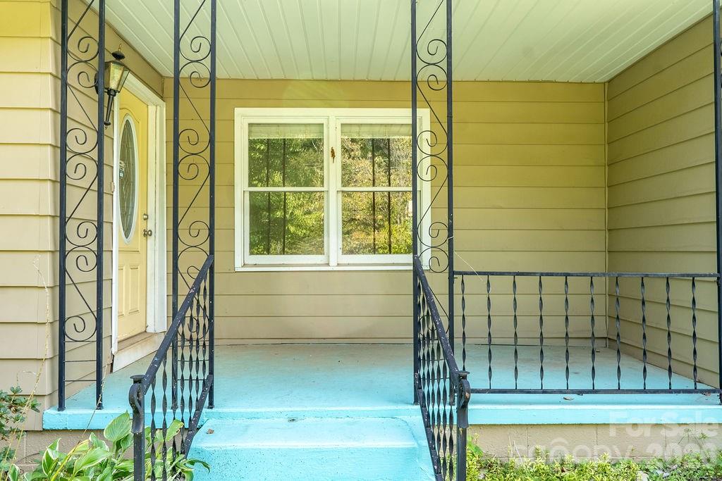 8095 Henry Harris Road Property Photo 28