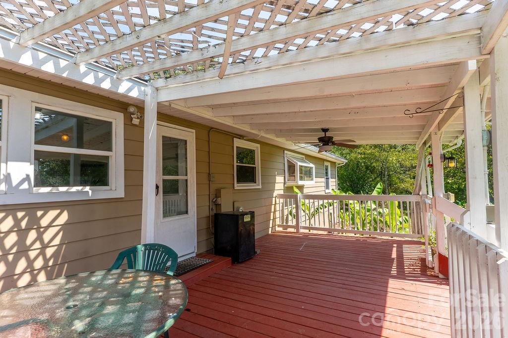 8095 Henry Harris Road Property Photo 41
