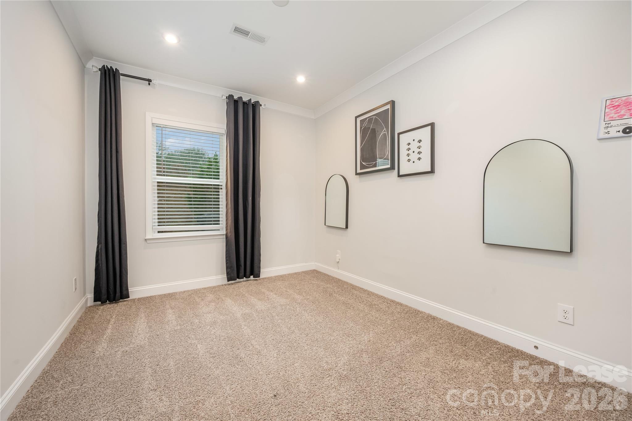 4421892 Property Photo 30