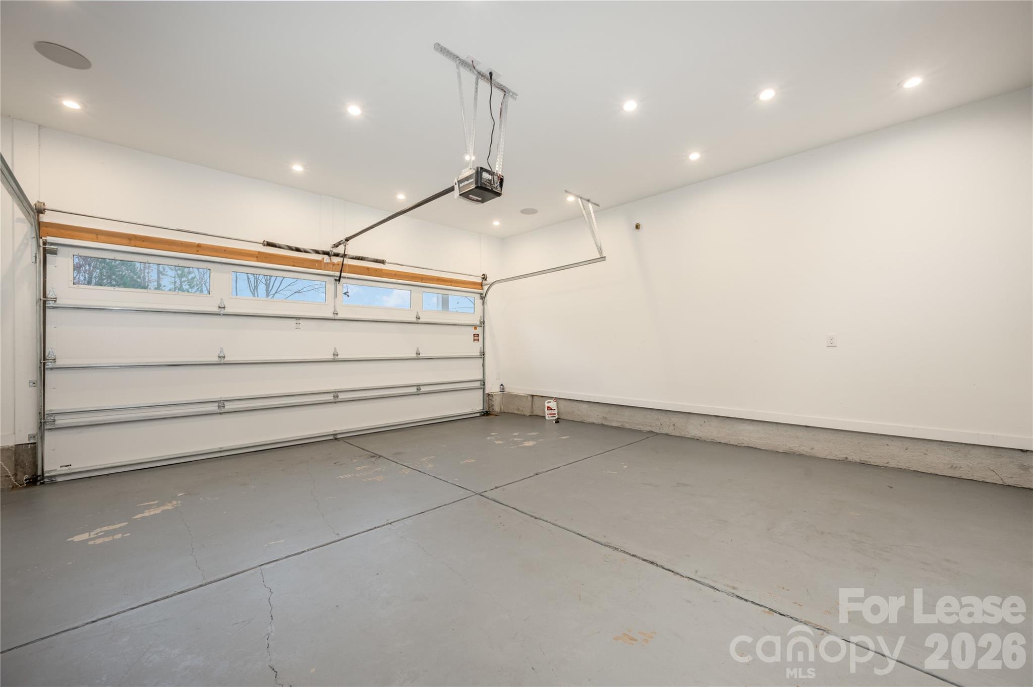 4421892 Property Photo 31