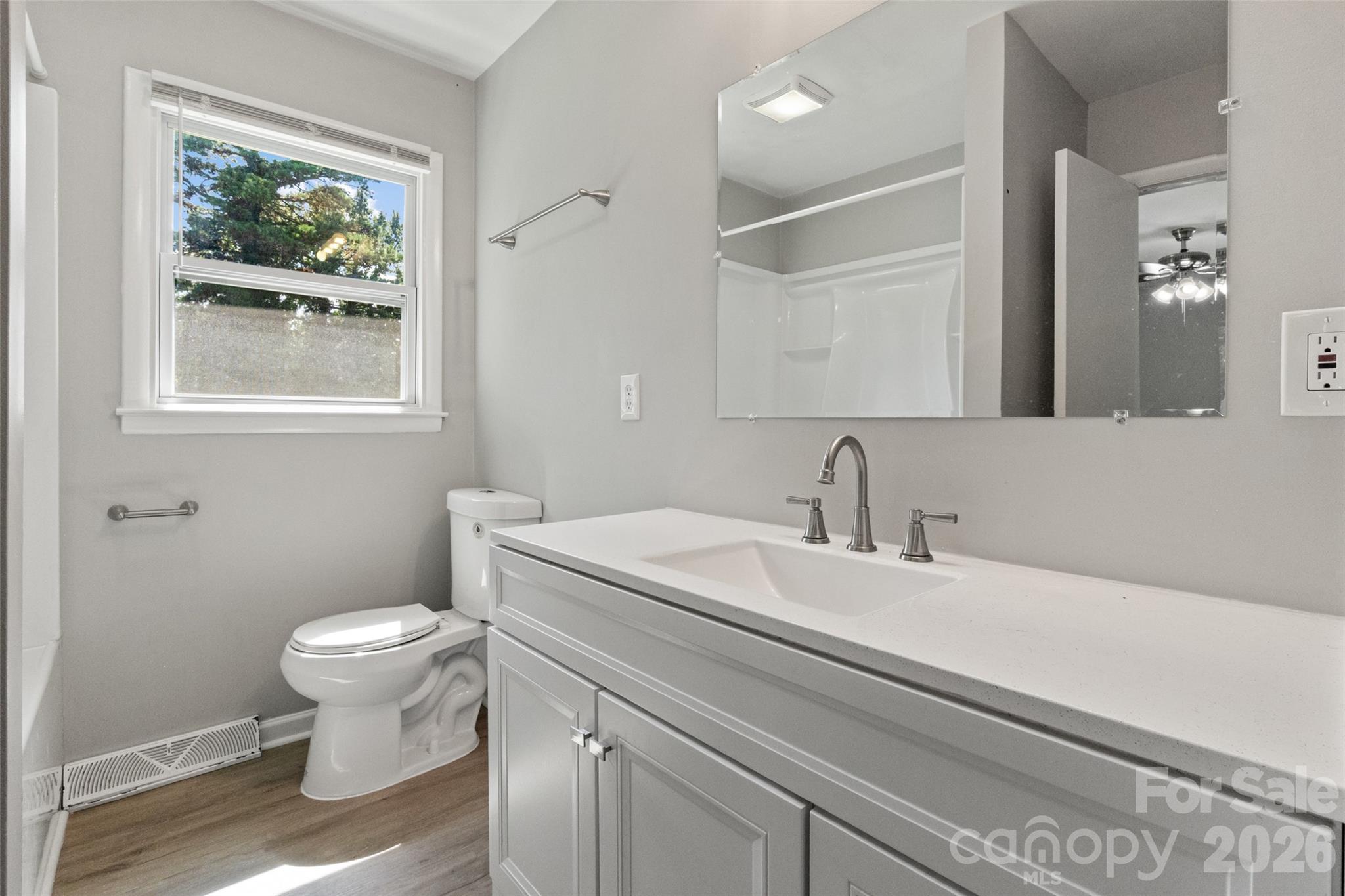 7100 Covecreek Drive Property Photo 17