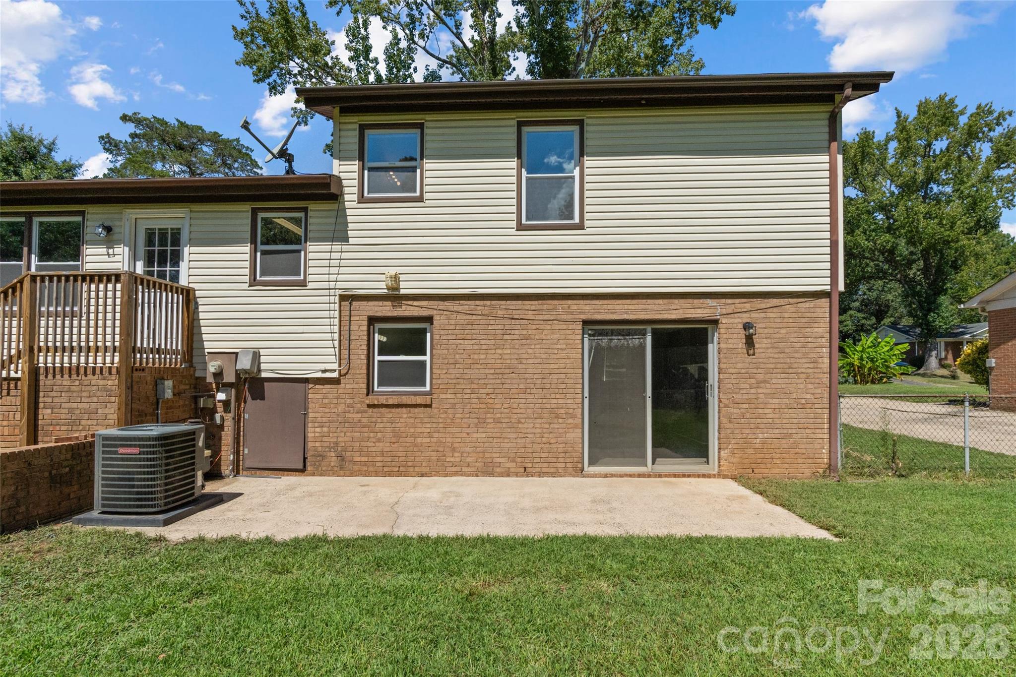 7100 Covecreek Drive Property Photo 30