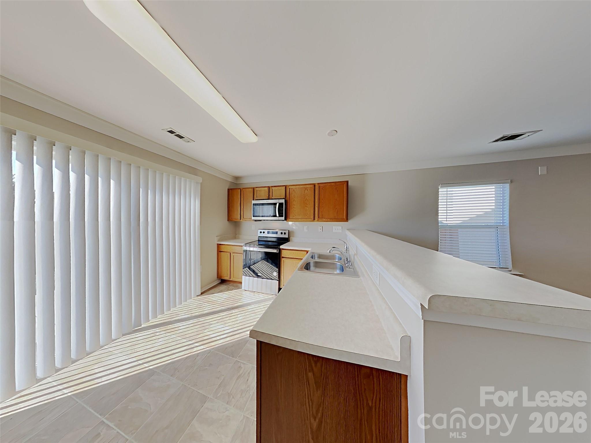 4409 Kiddle Lane Property Photo 5
