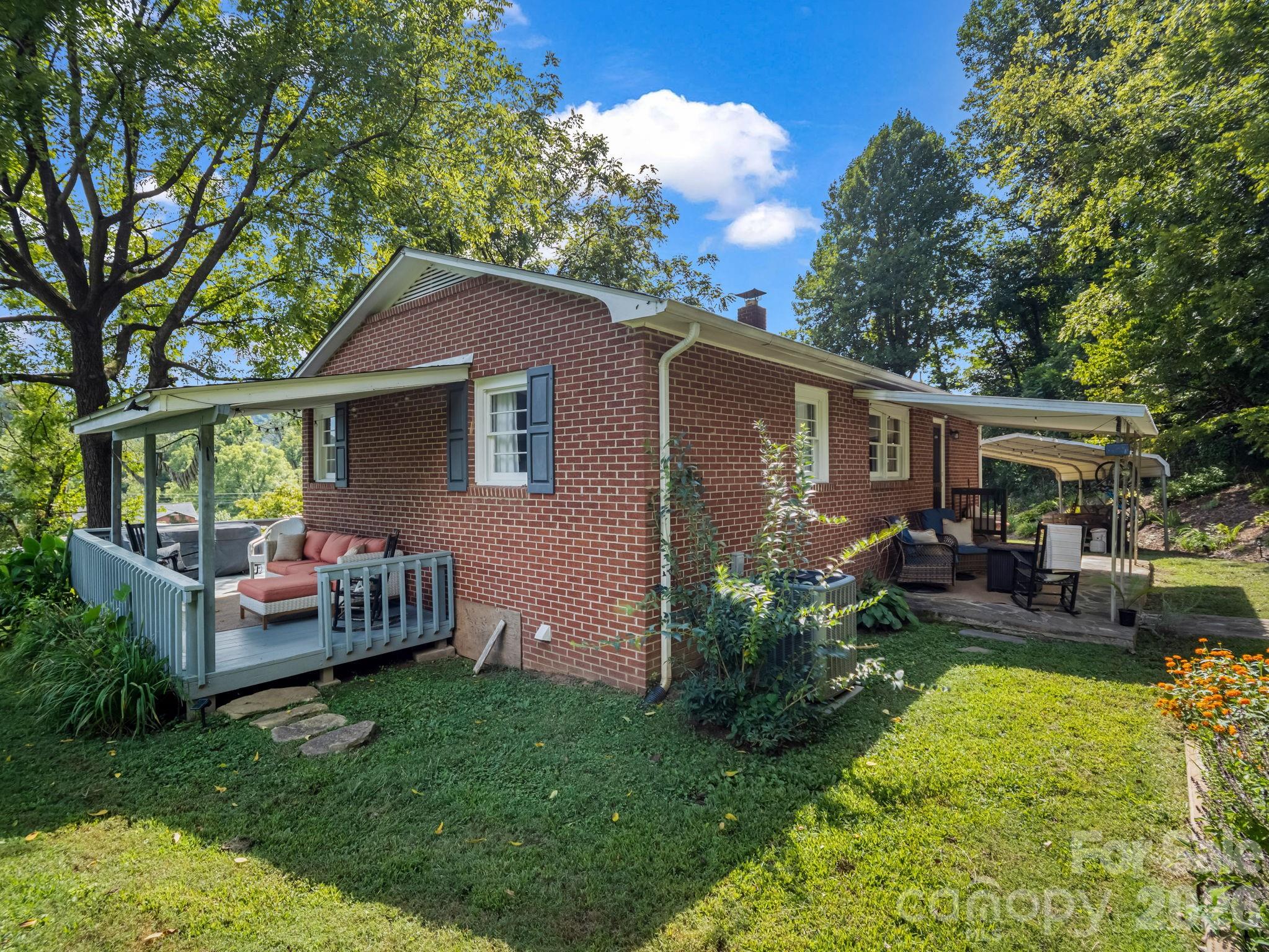 251 Baptist Side Road Property Photo 3