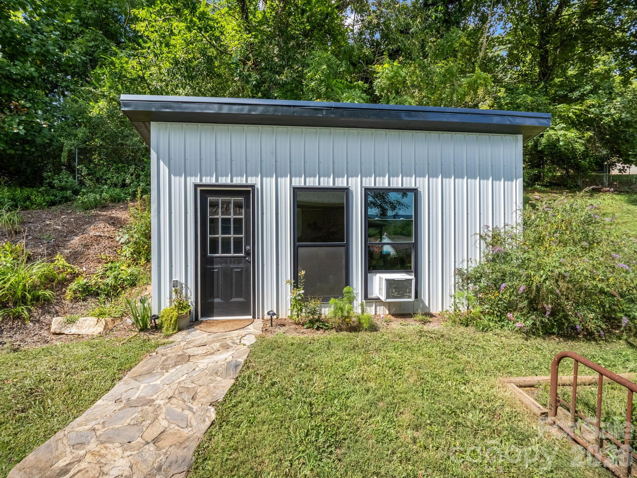 251 Baptist Side Road Property Photo 28