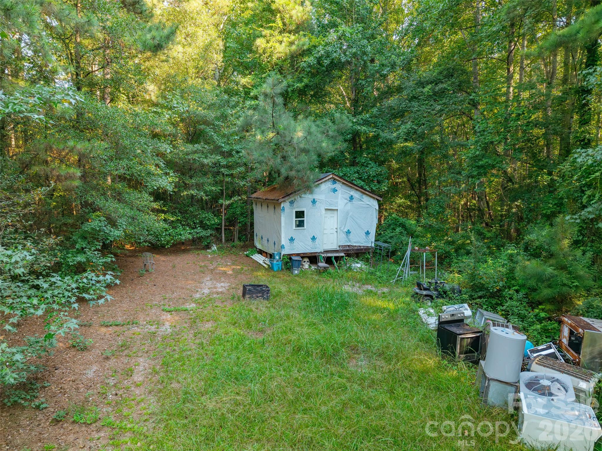 1662 Springlake Road Property Photo 8