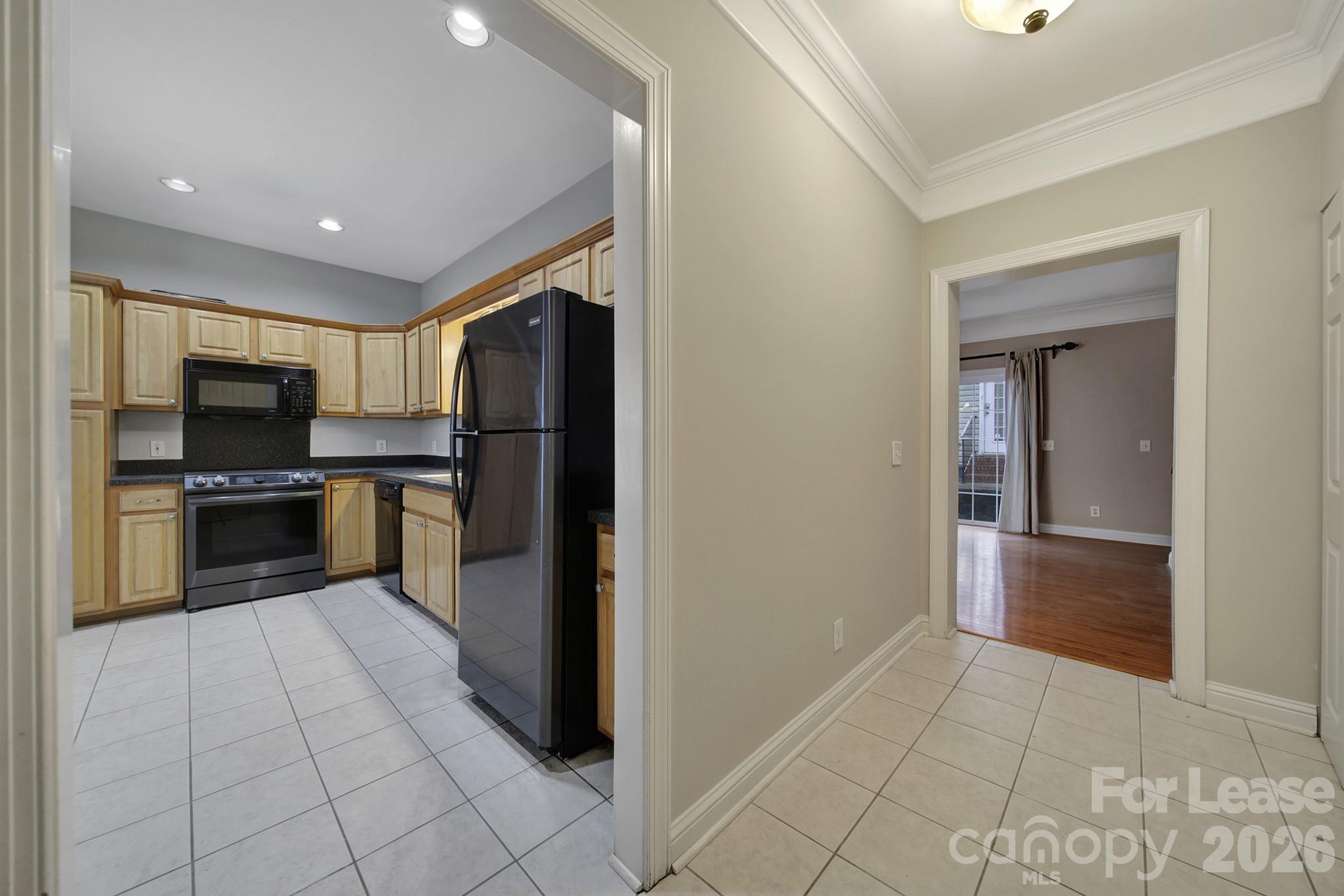 6932 Misty Pine Lane Property Photo 2