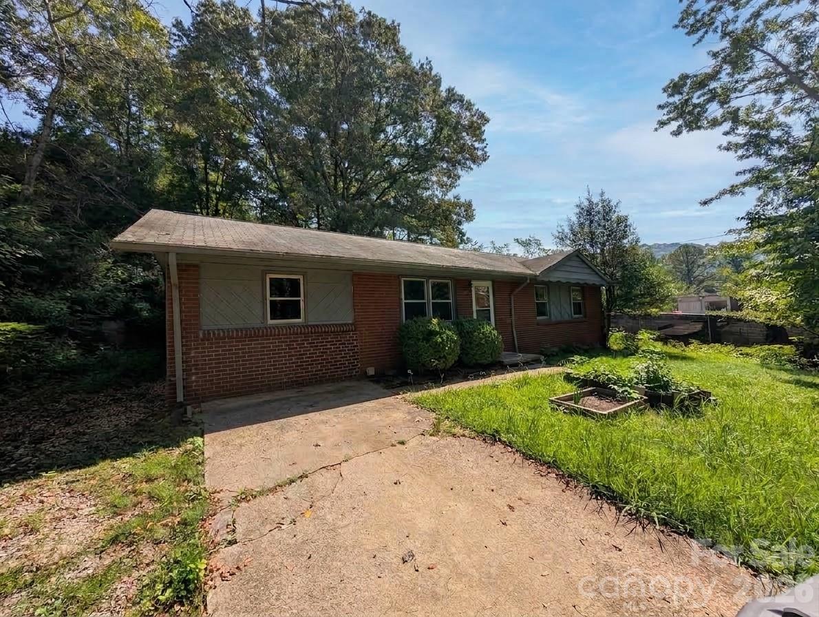 202 Melody Circle Property Photo 1