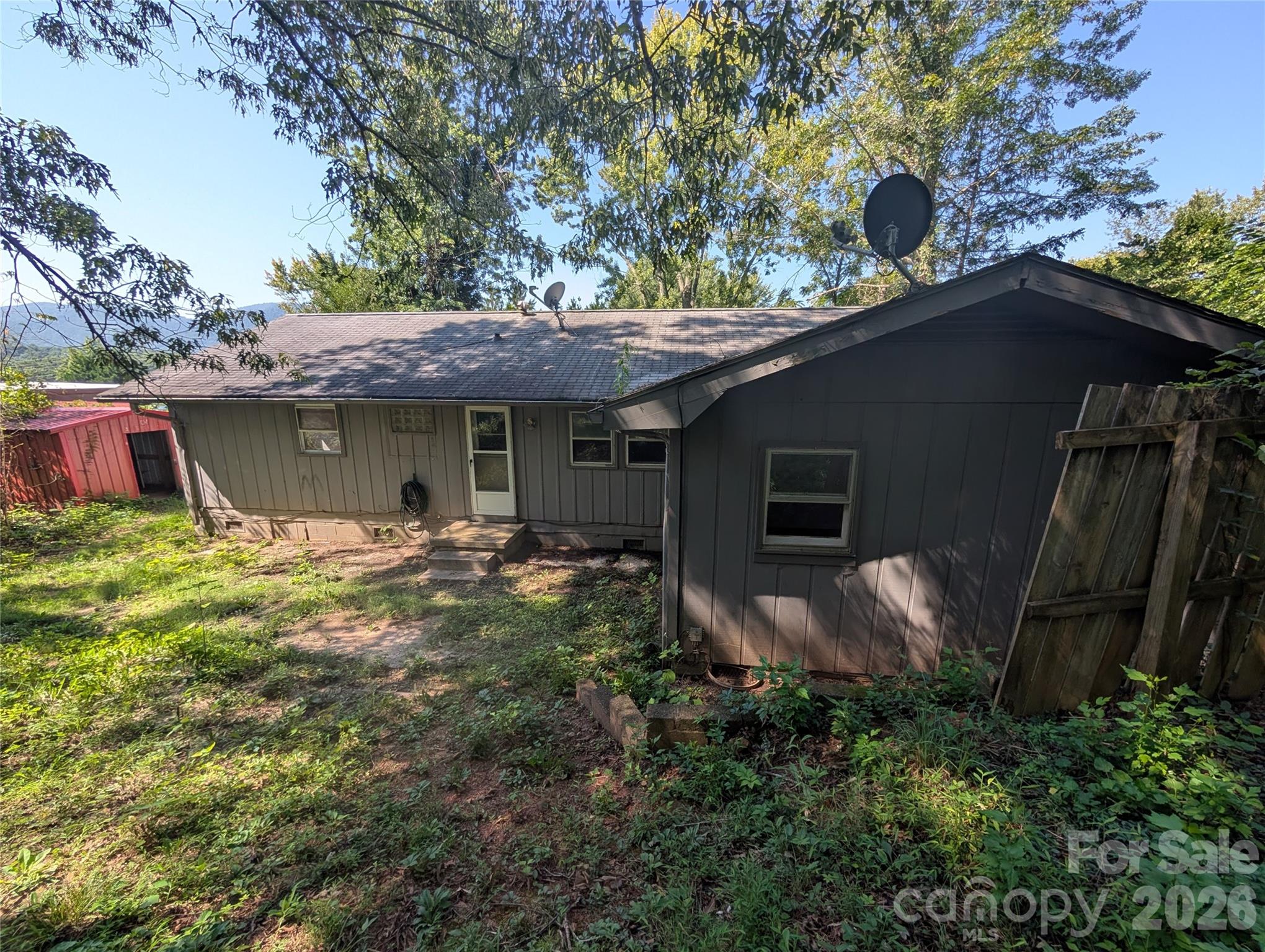 202 Melody Circle Property Photo 3
