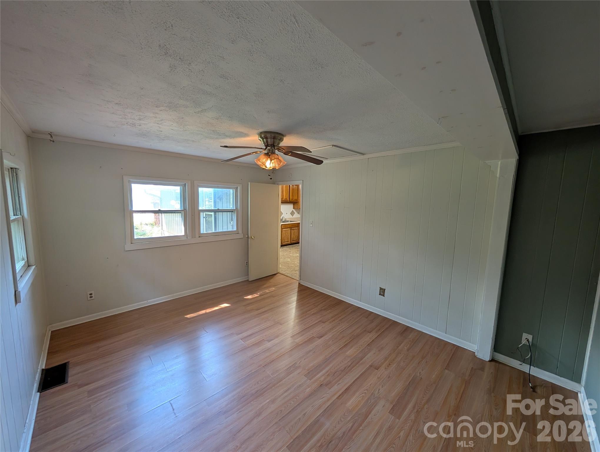 202 Melody Circle Property Photo 8