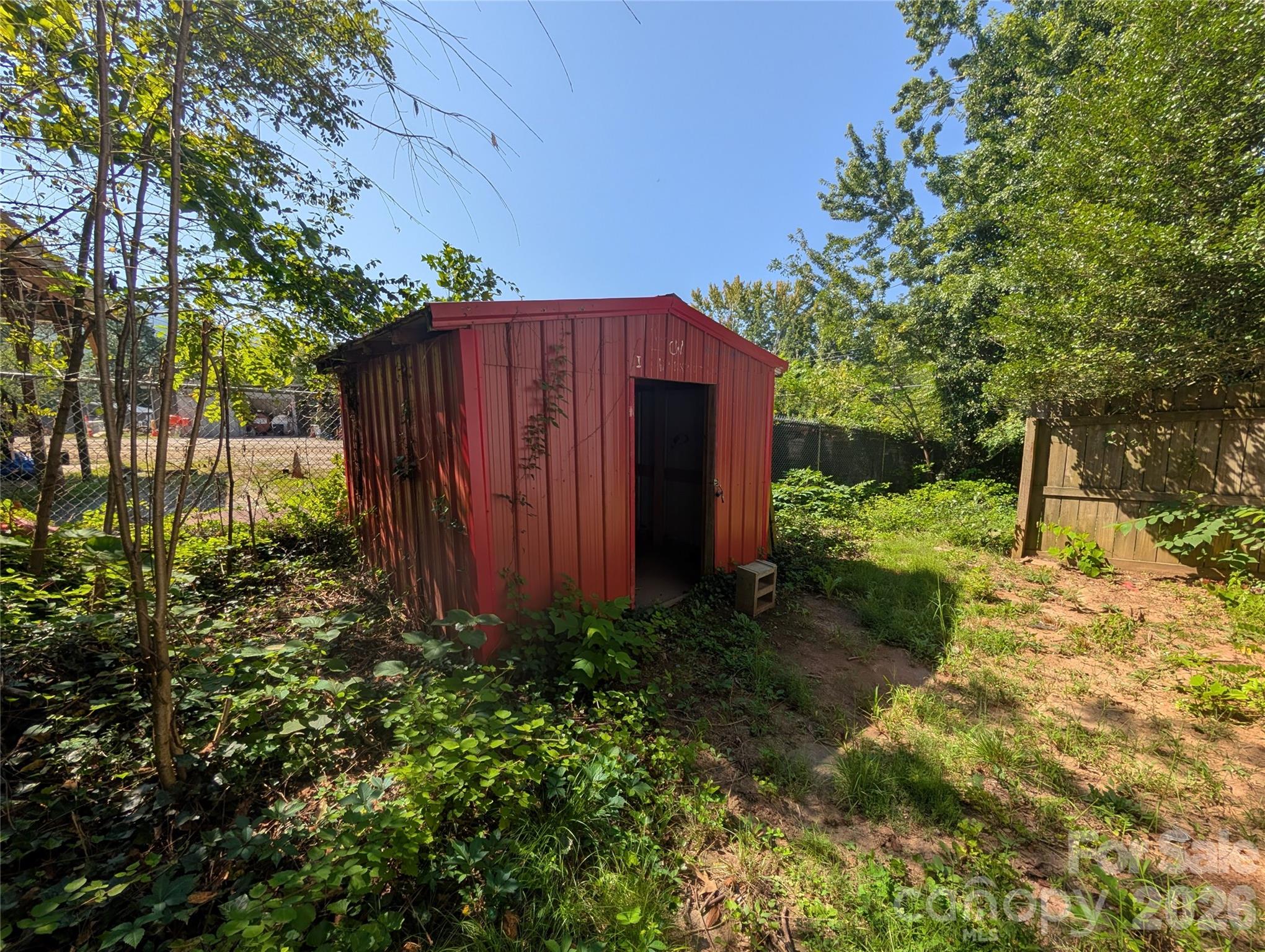 202 Melody Circle Property Photo 34
