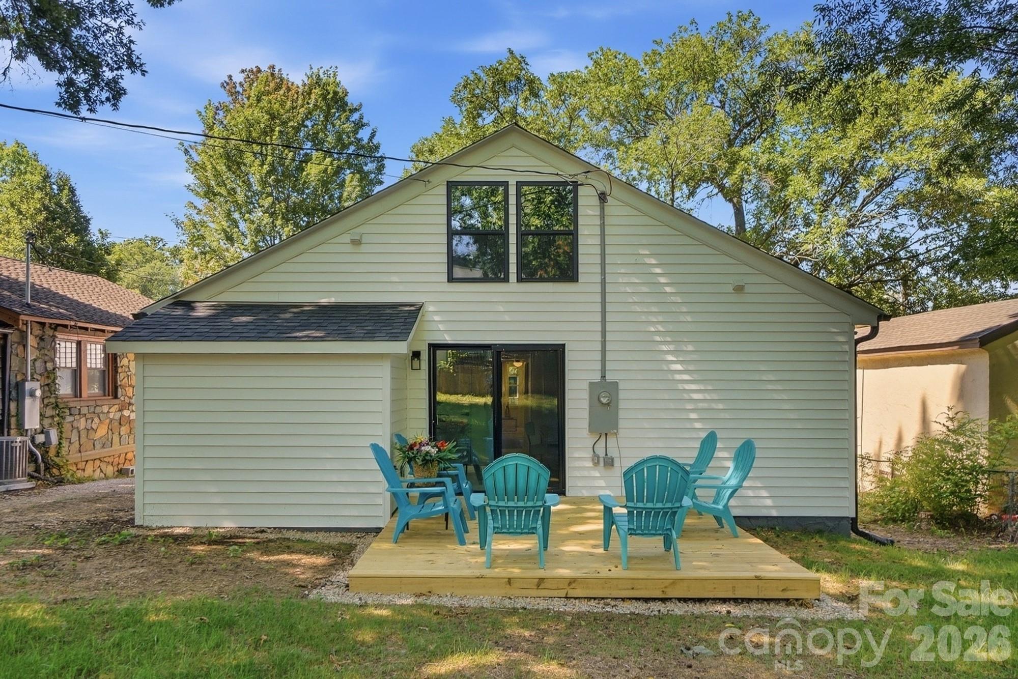 2204 Rozzelles Ferry Road Property Photo 39