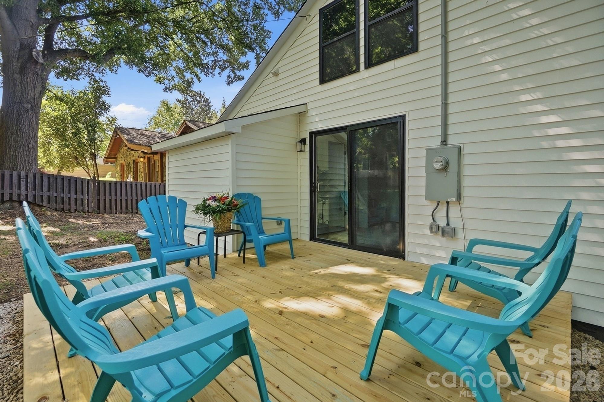 2204 Rozzelles Ferry Road Property Photo 41