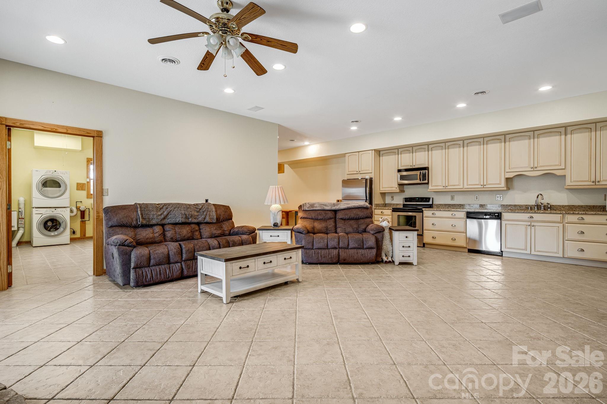 20 Stony Crest Drive Property Photo 30