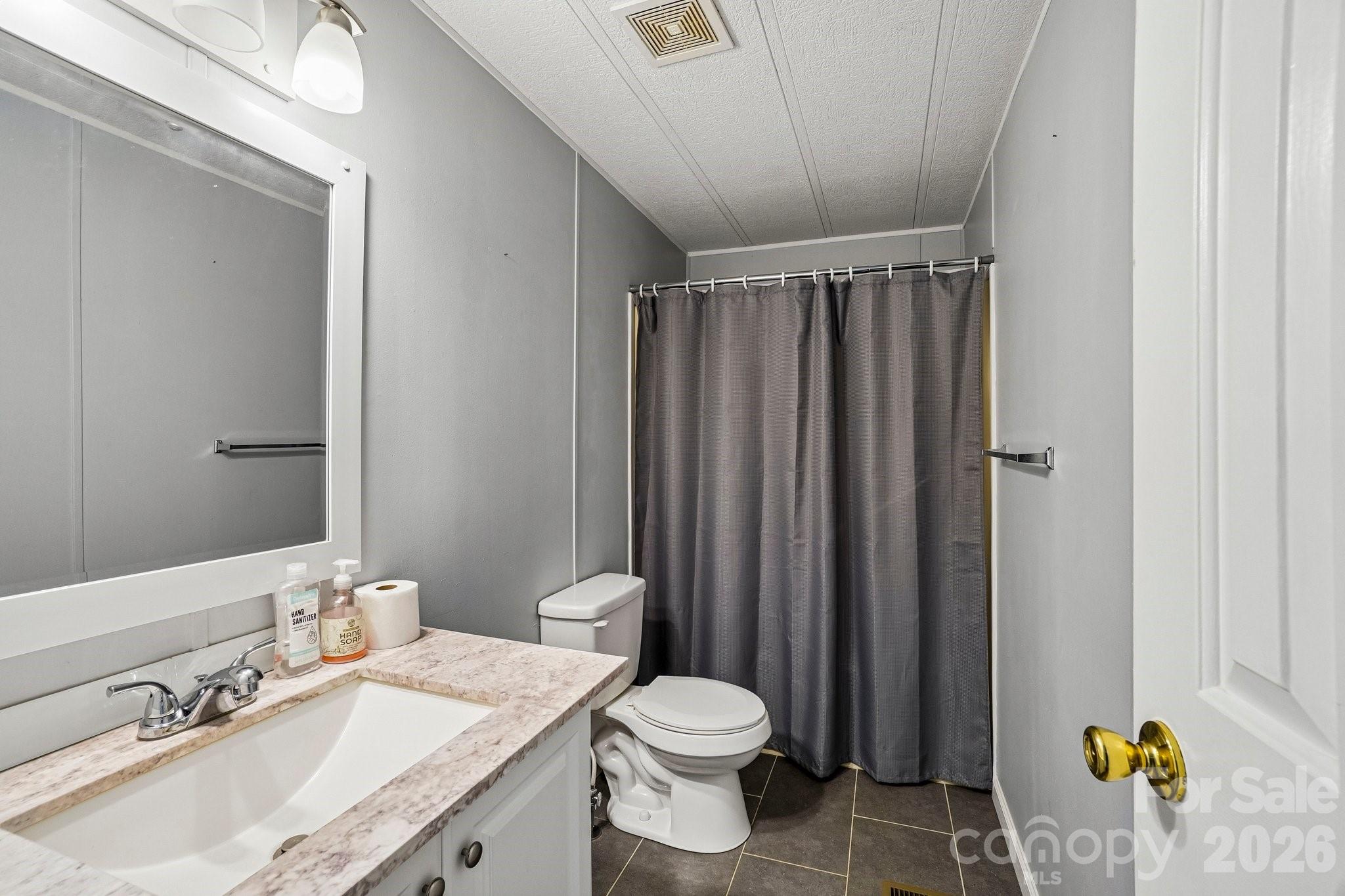 224 & 198 Carpenter Road Property Photo 33