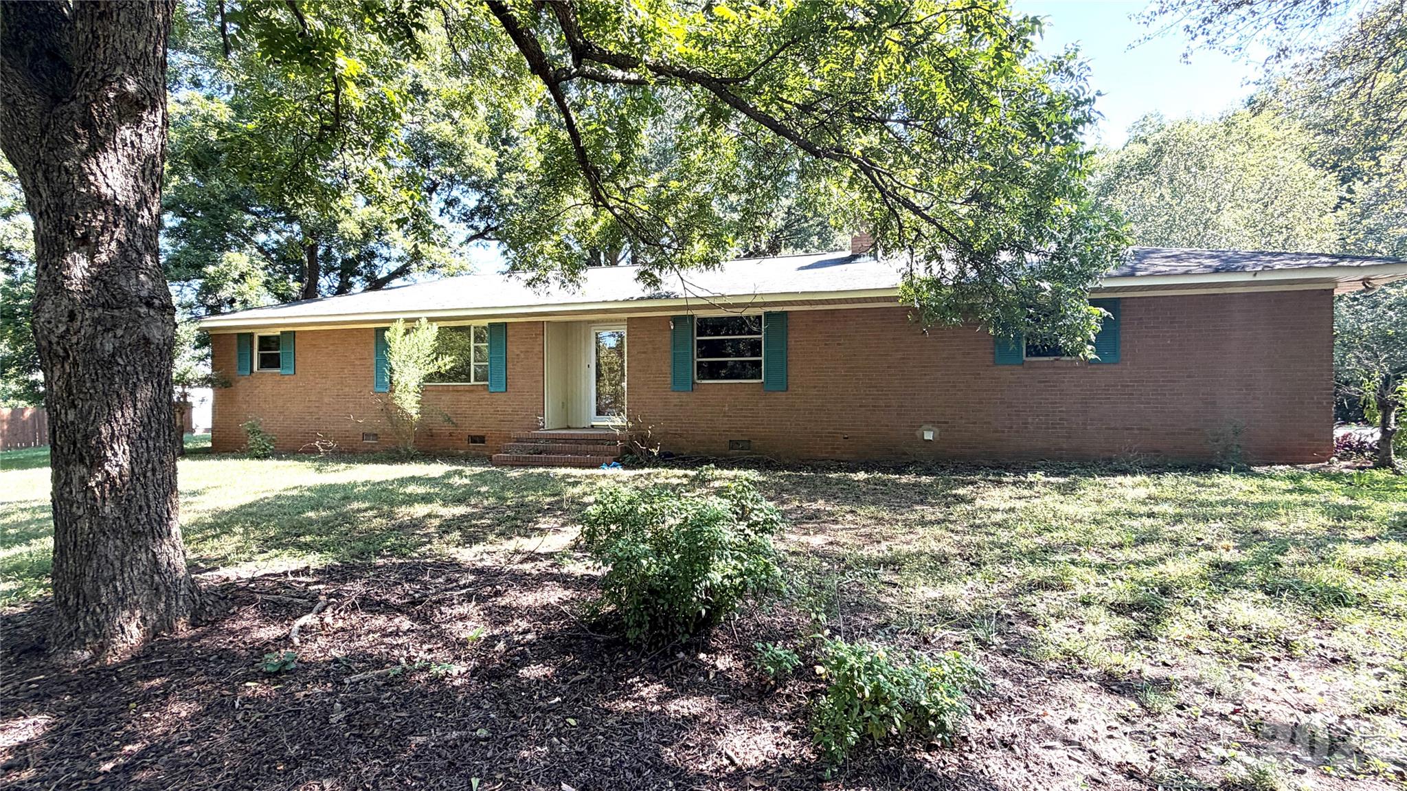 1515 Pleasant Plains Road Property Photo 1