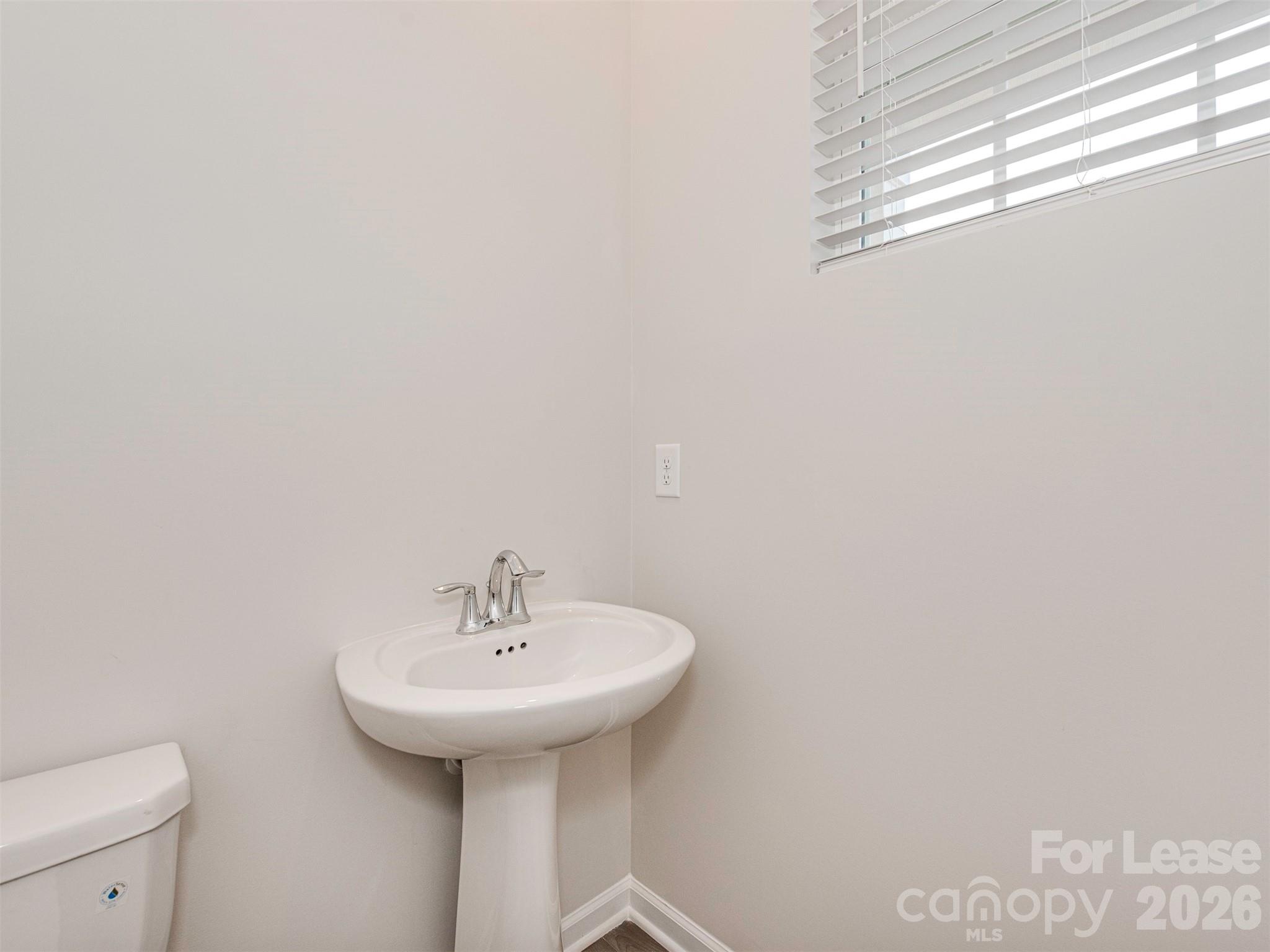 4421979 Property Photo 11