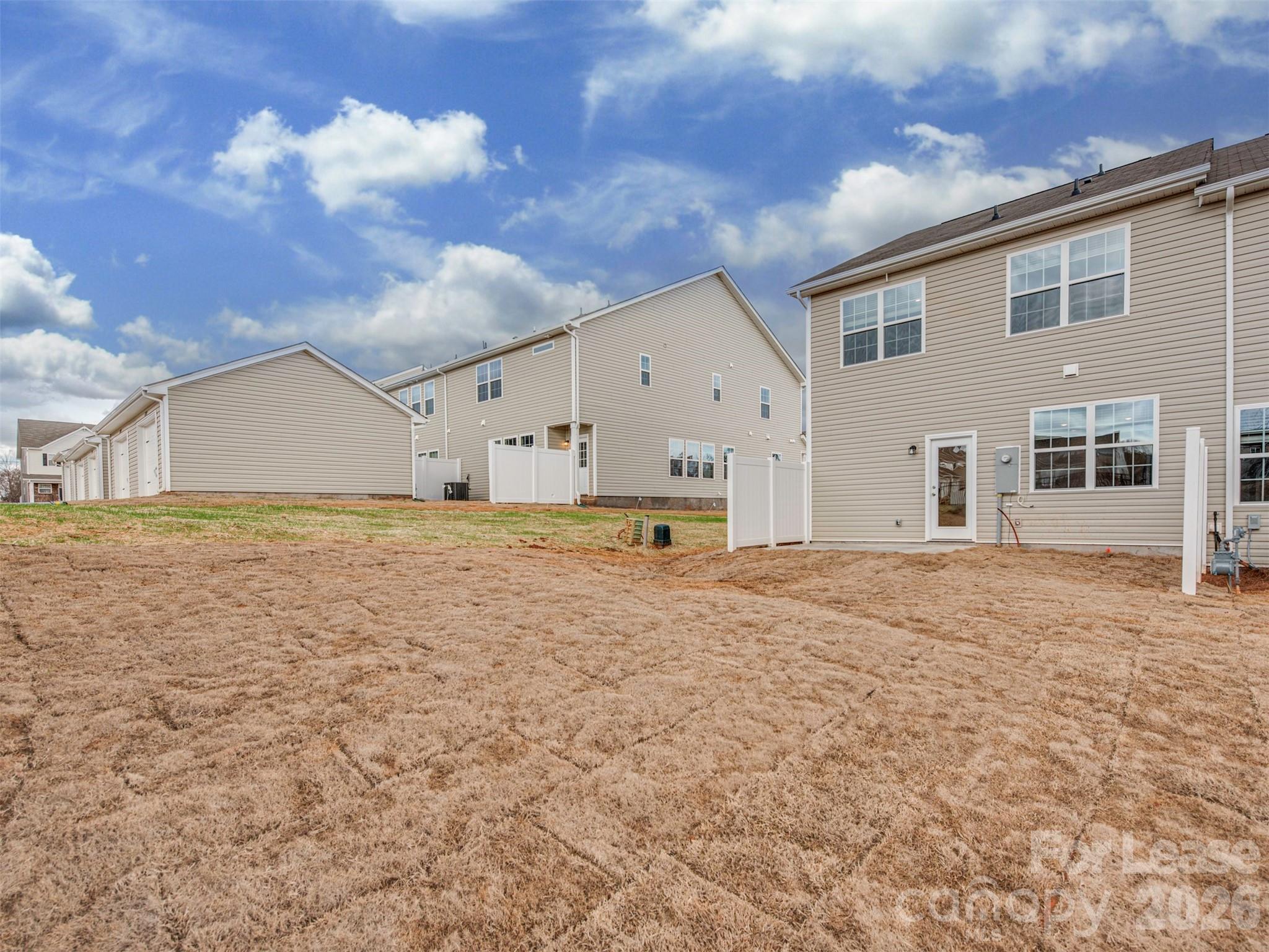 4421979 Property Photo 25