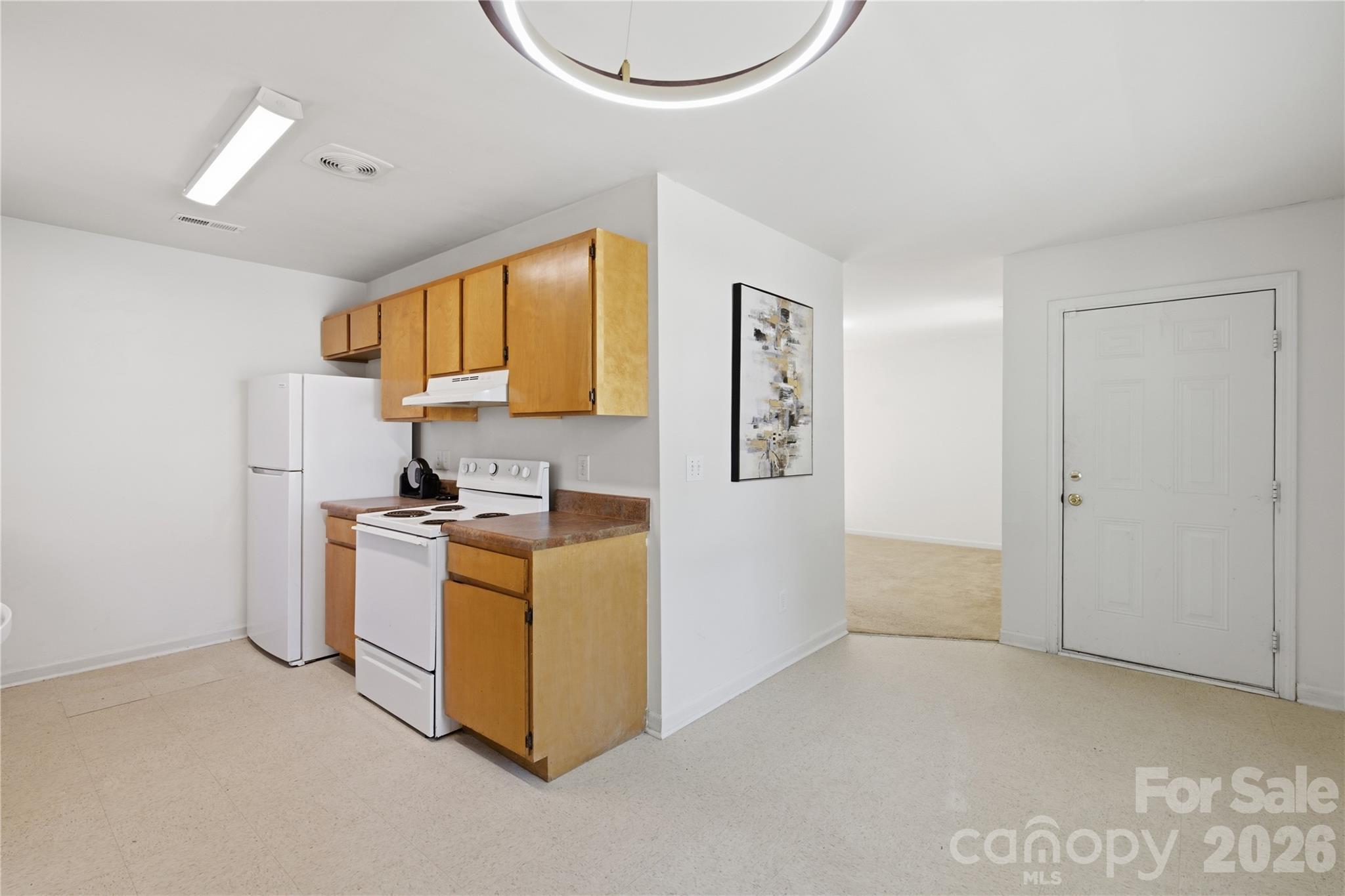 3608 Corbett Street Property Photo 5