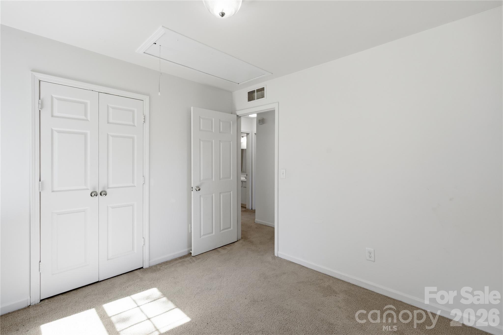3608 Corbett Street Property Photo 10