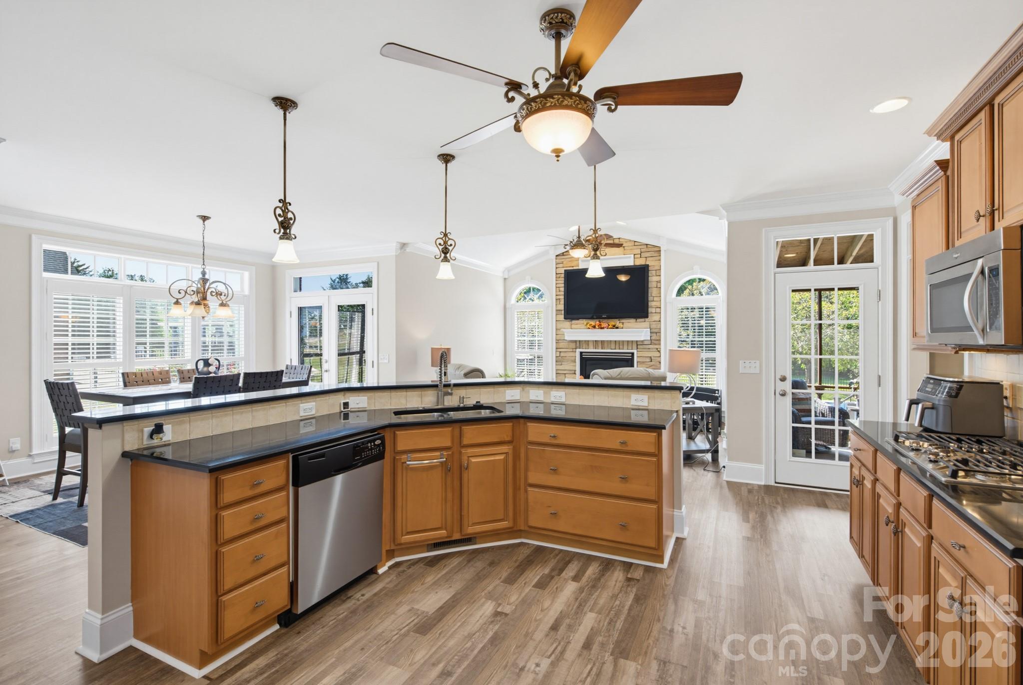 1177 Springlake Road Property Photo 12