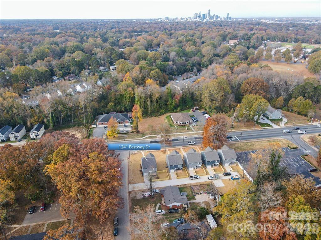 1241 Eastway Drive Property Photo 18