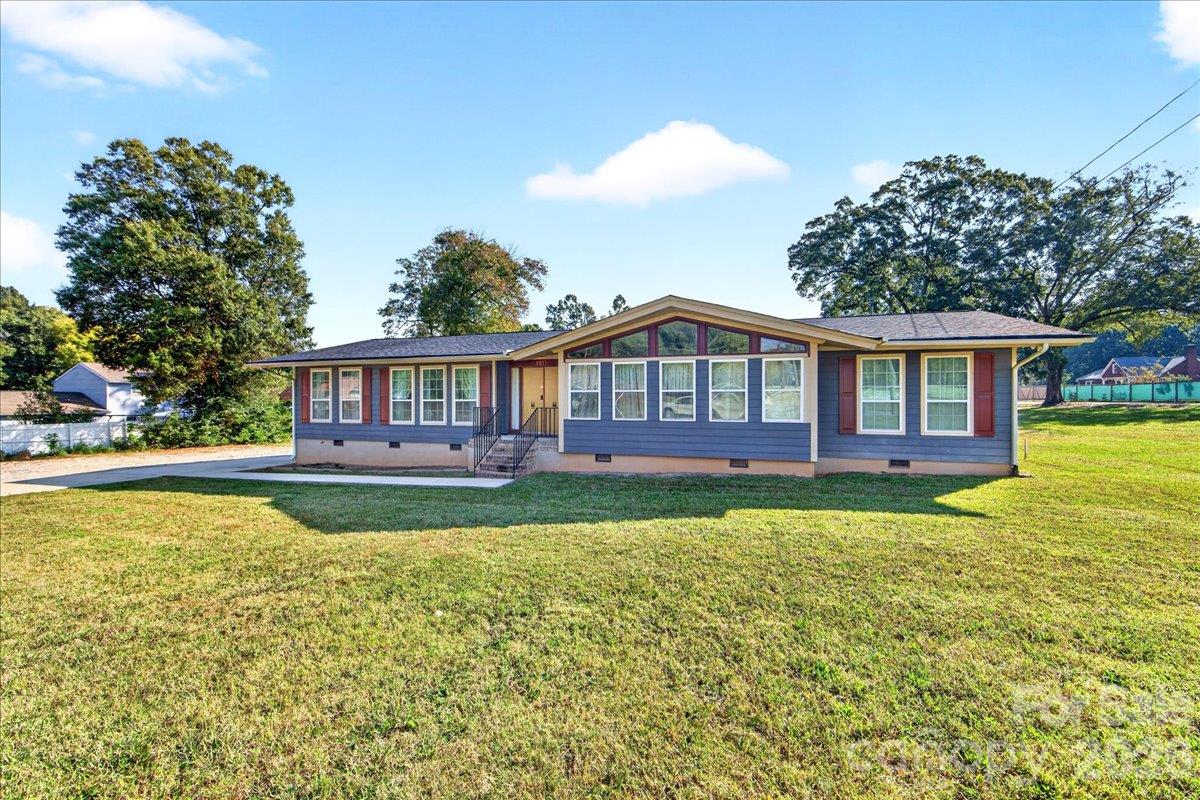 1811 Little Rock Road Property Photo 1