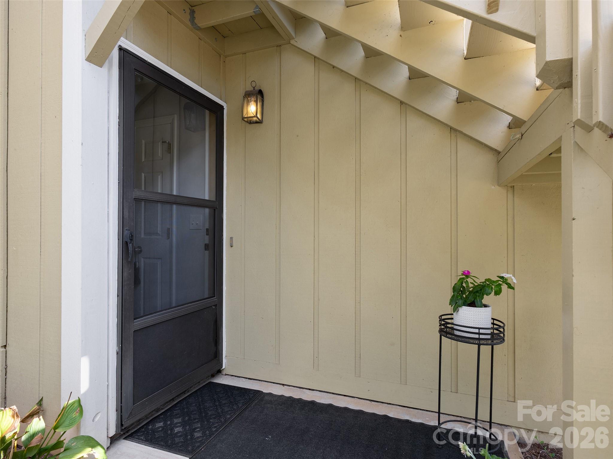 110 Heywood Road 4a Property Photo 2