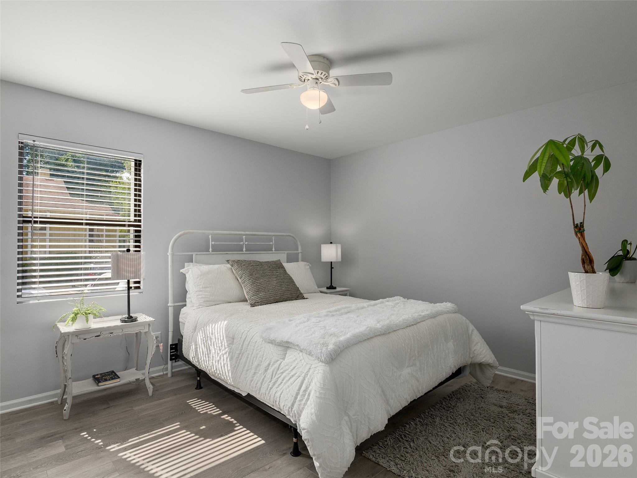 110 Heywood Road 4a Property Photo 12