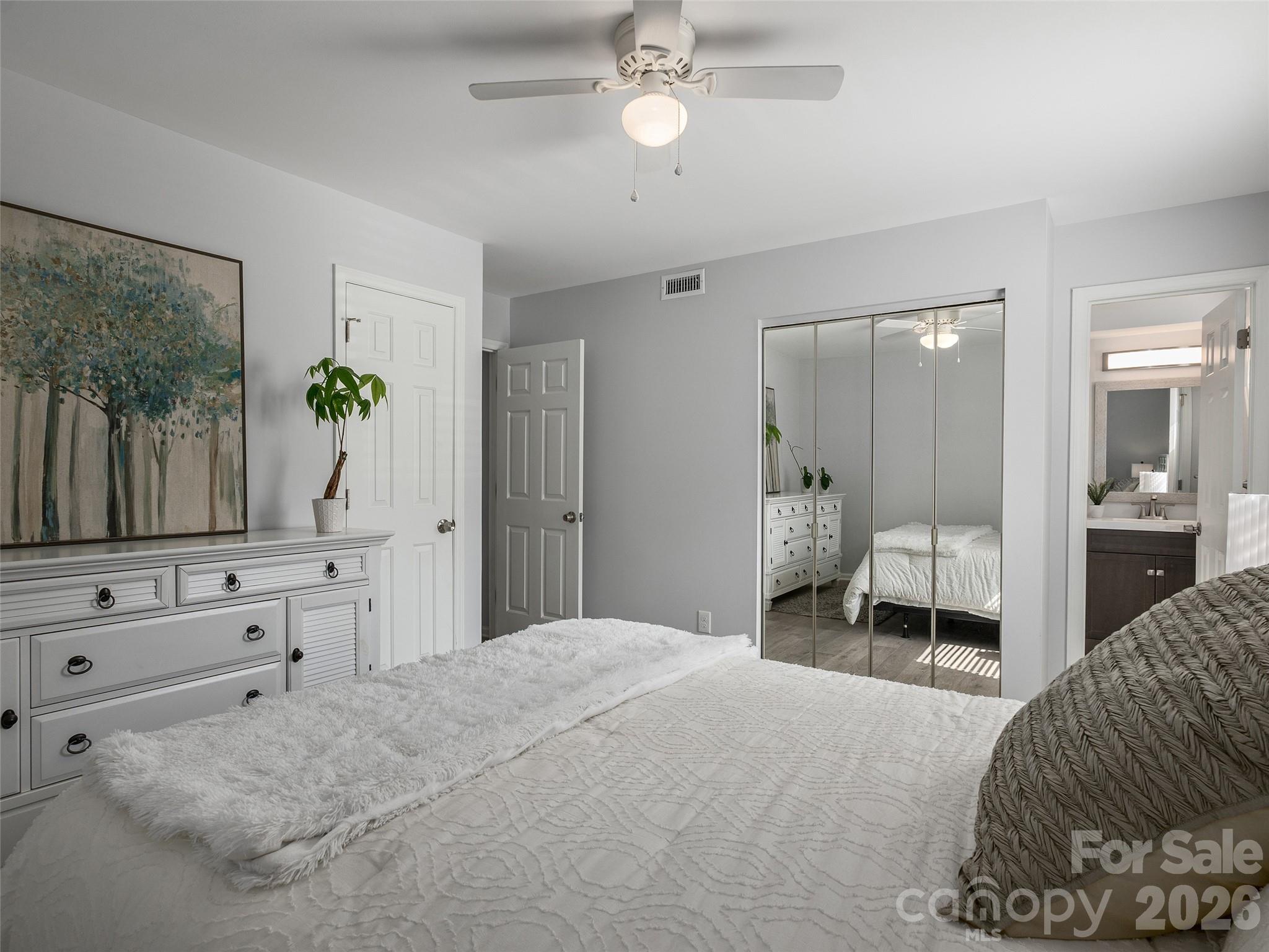 110 Heywood Road 4a Property Photo 13