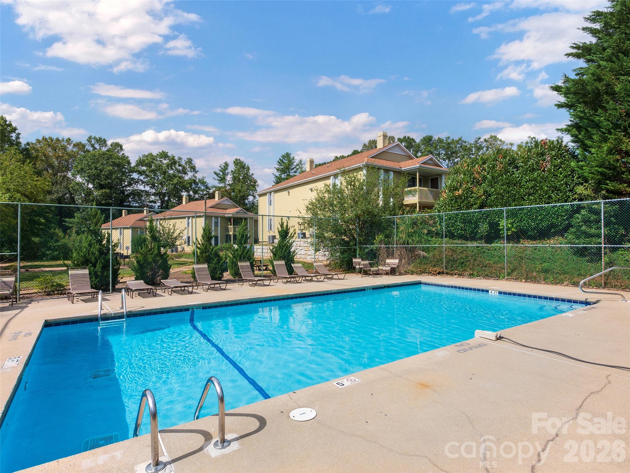 110 Heywood Road 4a Property Photo 15