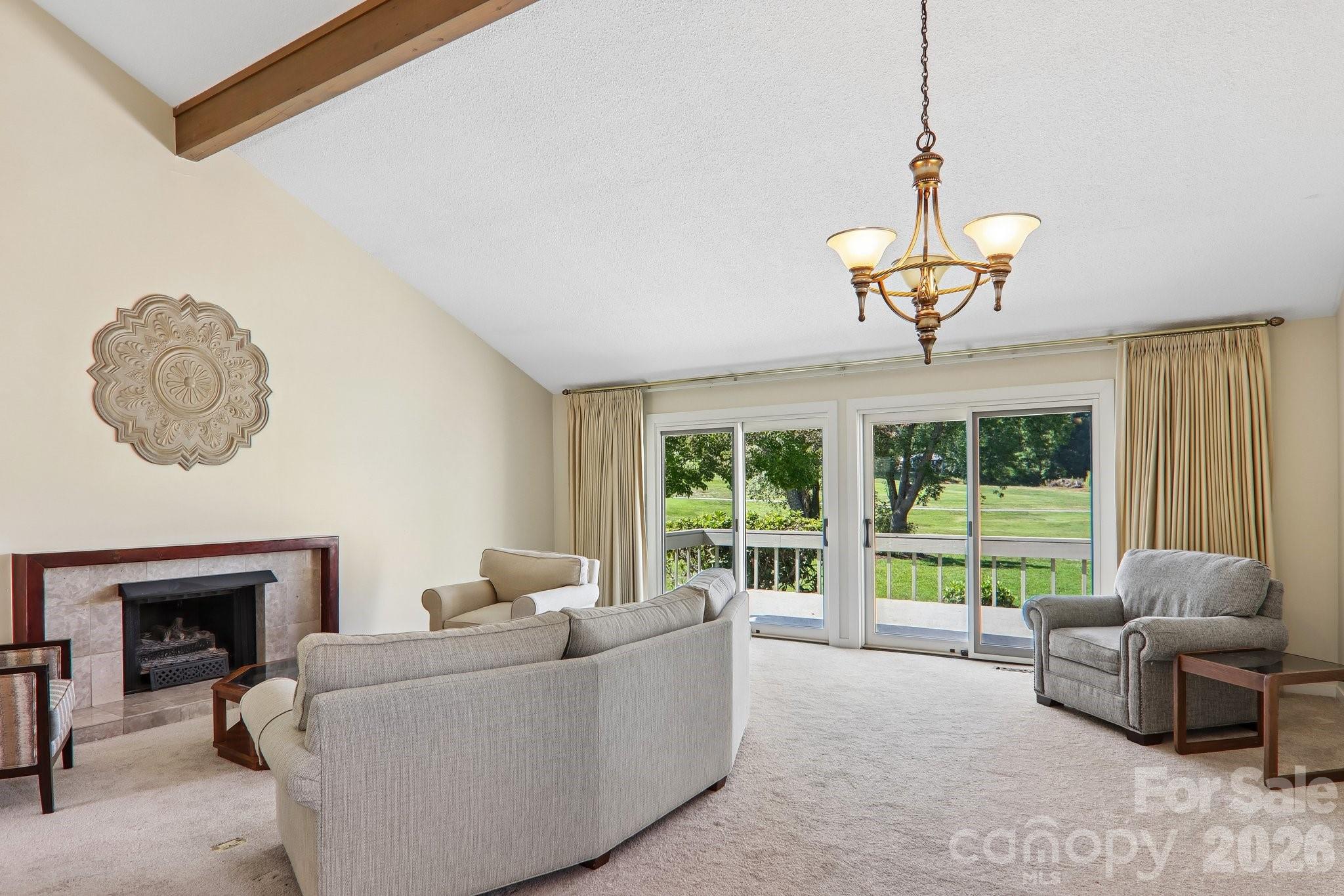 18 Foxmoor Court Property Photo 3