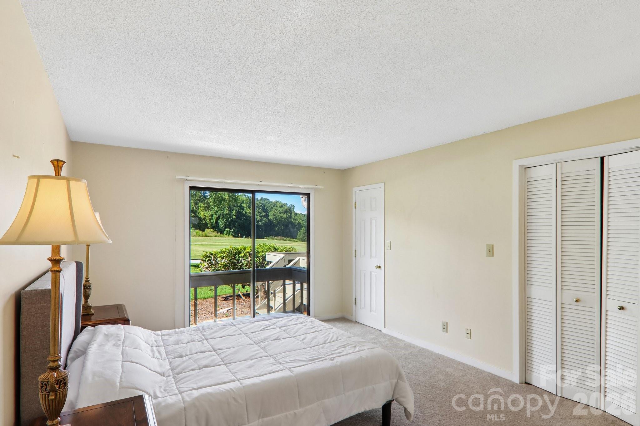 18 Foxmoor Court Property Photo 11