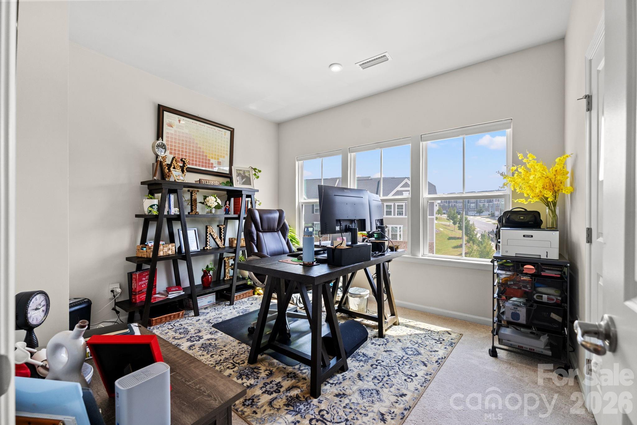 435 Lahinch Drive Property Photo 22