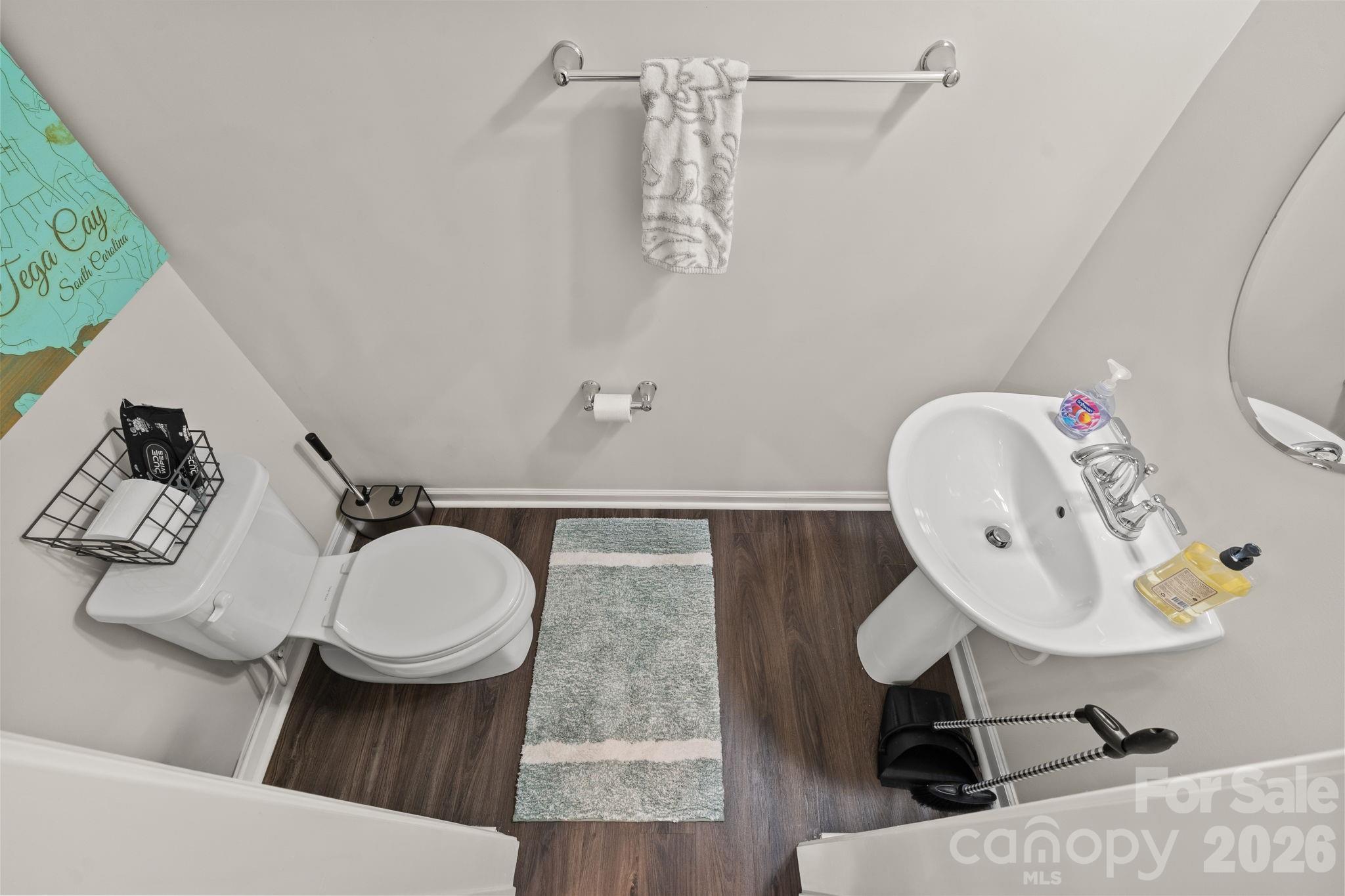 435 Lahinch Drive Property Photo 27