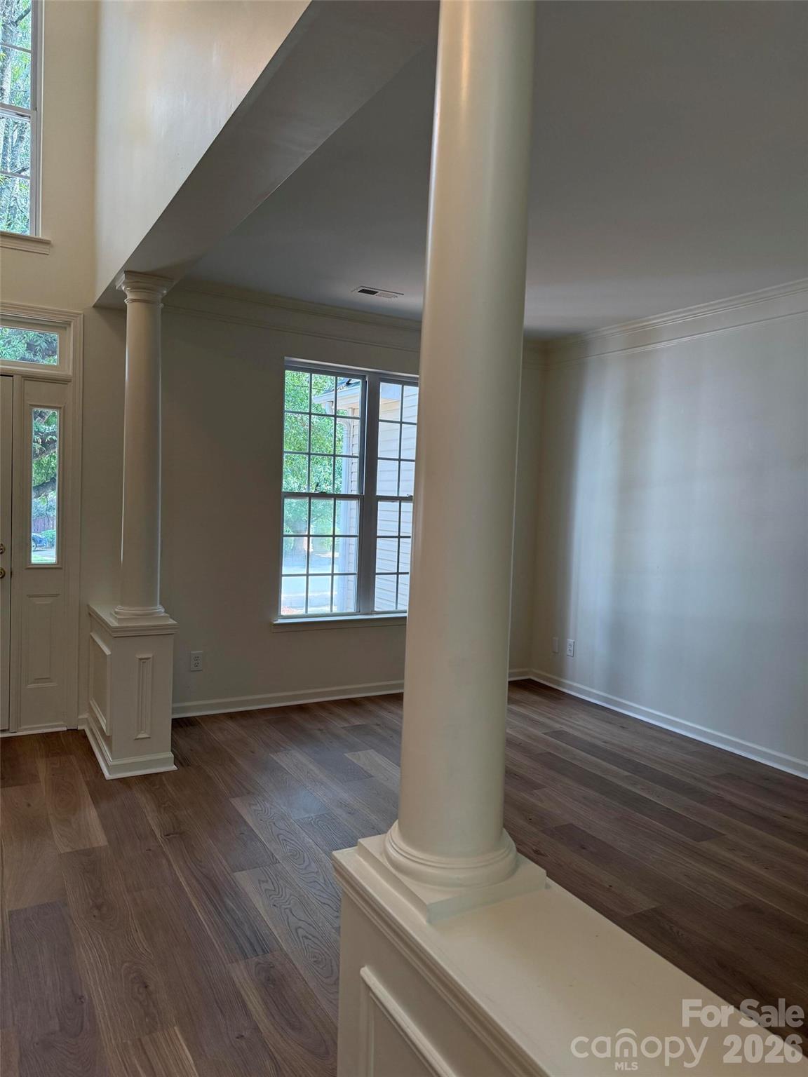 17234 Georgian Hall Drive Property Photo 4