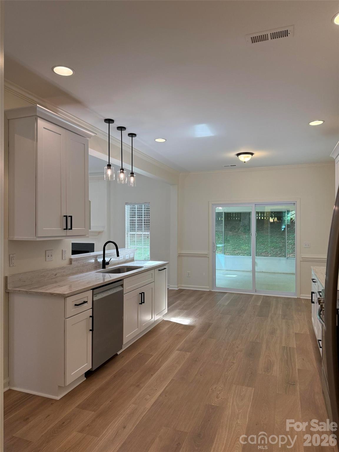 17234 Georgian Hall Drive Property Photo 6