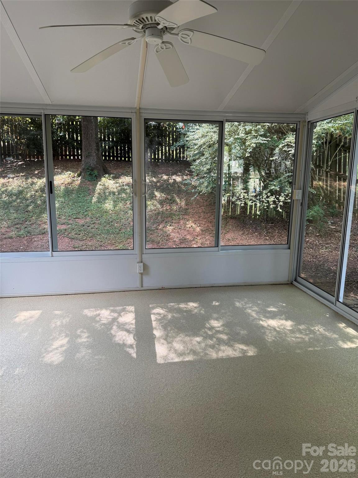 17234 Georgian Hall Drive Property Photo 14