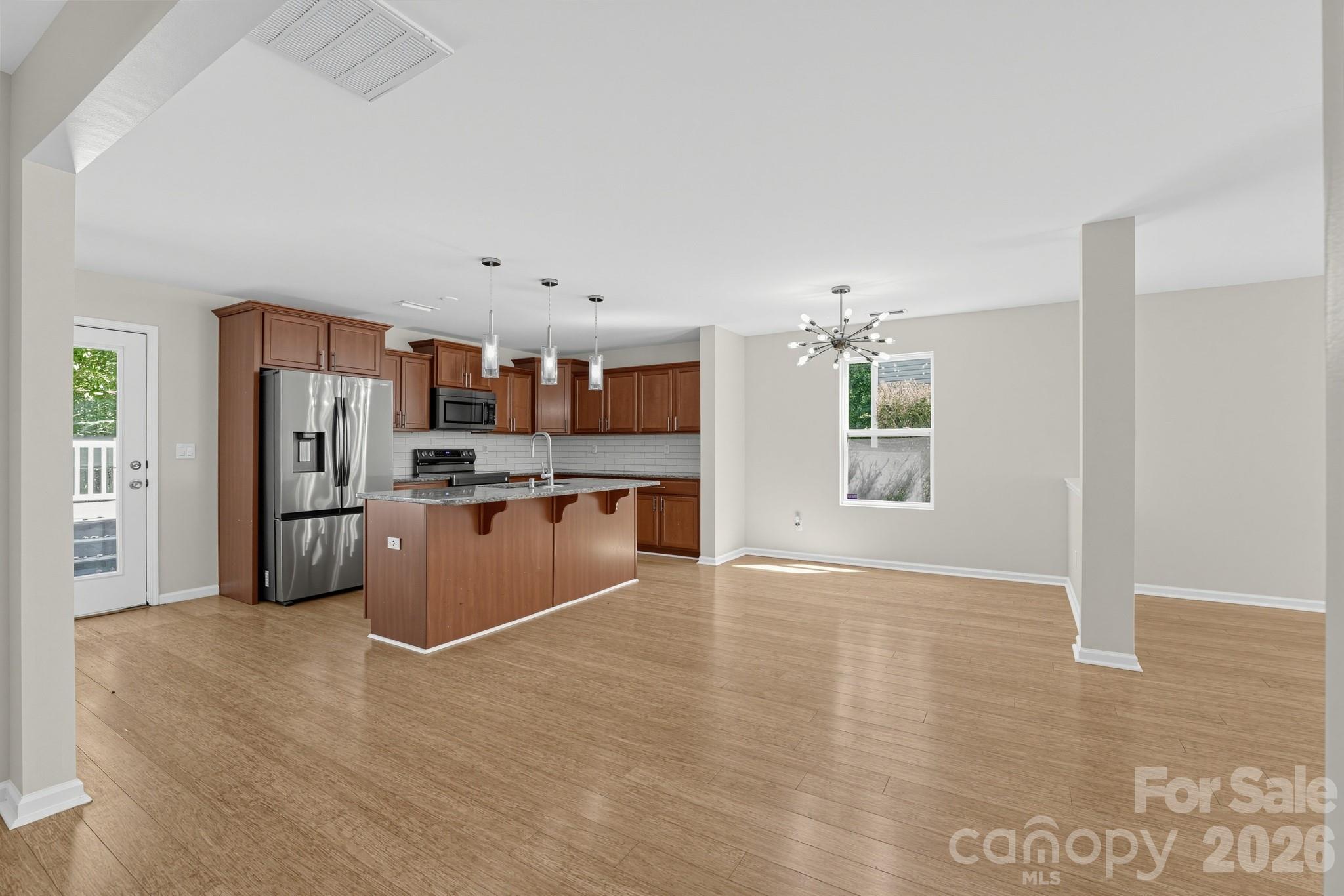 9830 Eagle Feathers Drive Property Photo 6