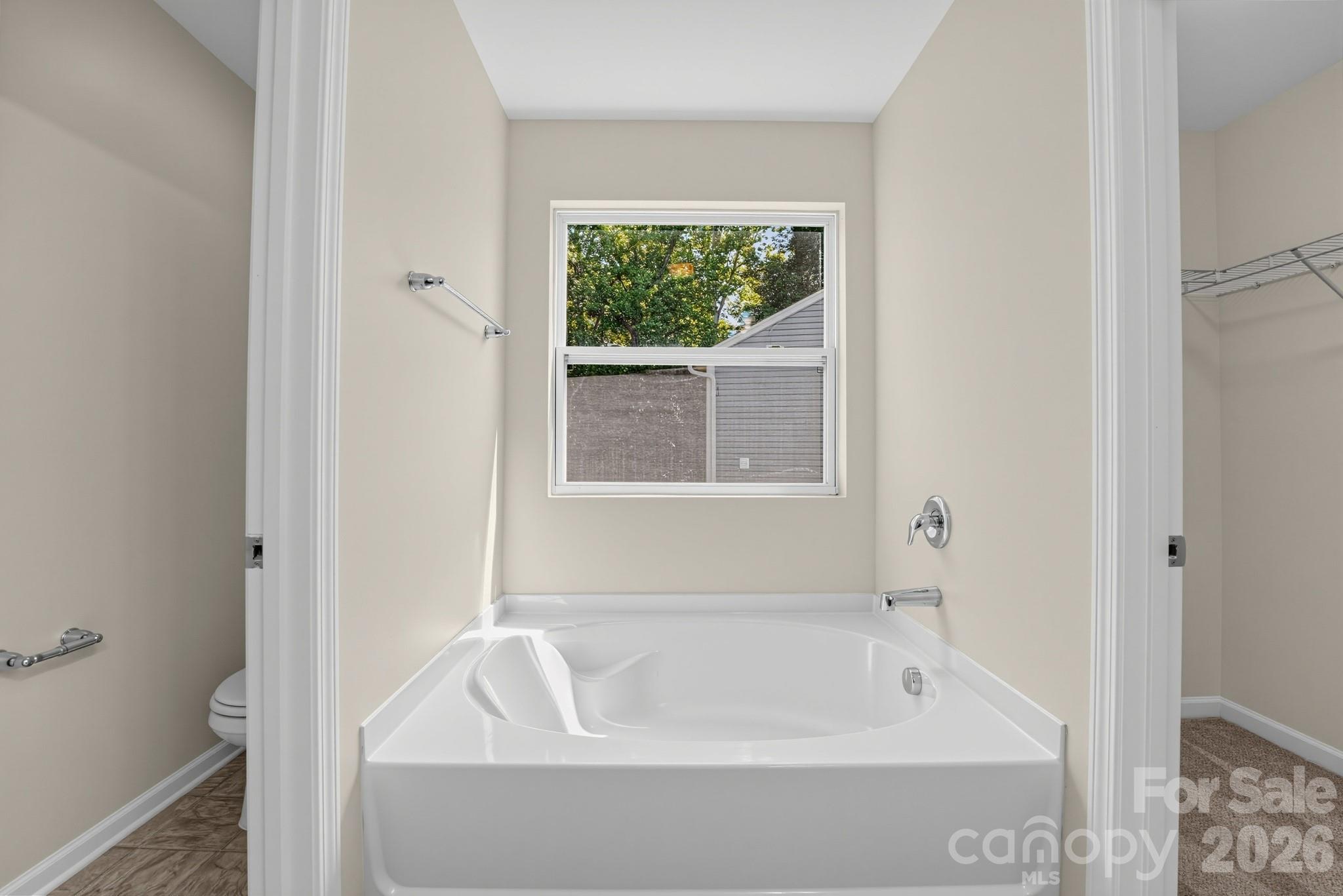 9830 Eagle Feathers Drive Property Photo 19
