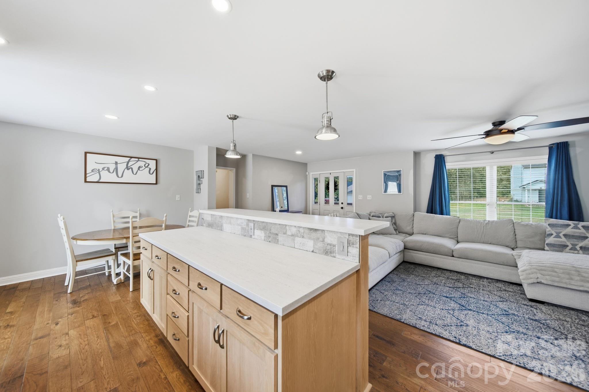 708 Paint Circle Property Photo 12